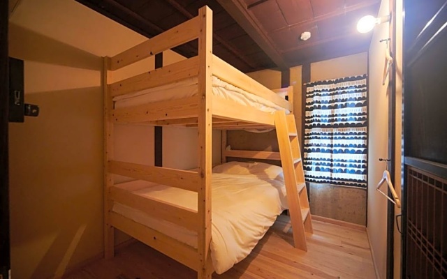 "Sasayama Jyokamachi Guest House KURIYA Semi Double Bunk Bed Cabin for 2-4 Pax - Vacation STAY 91845 " – Guest Rooms – Tamba-Sasayama