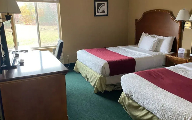 Hometown Inn