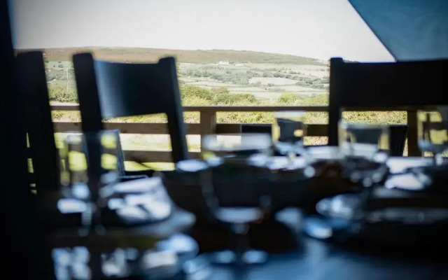 Three Cliffs - Safari Glamping Tent - Llangennith