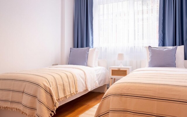 Fascinating Flat Near Popular Attractions in Sisli