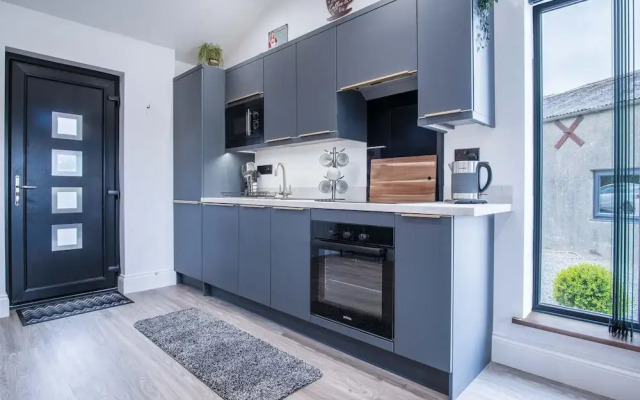 The Shack - 1 Bedroom - Cosheston