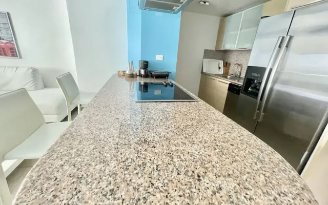 Marbella 2bedroom Beachfront Apartment