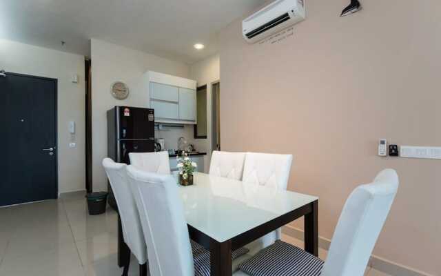 Univ 360 Place by SYNC