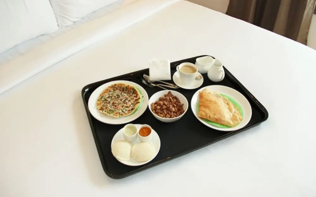 OYO 9417 Seaside Residency