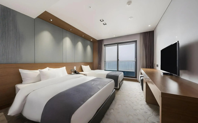 Western Grace Hotel
