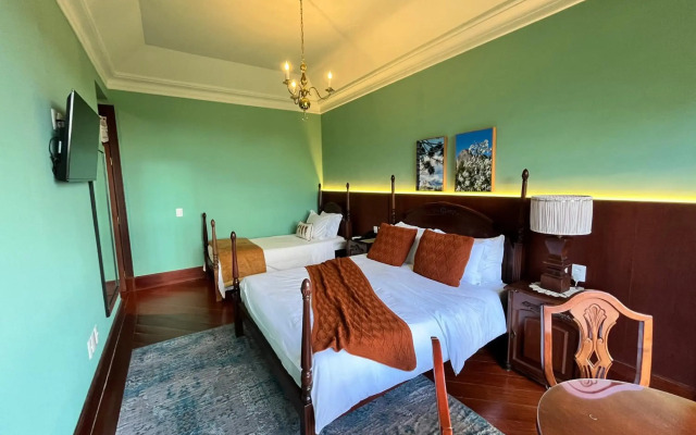 Aroso Paço Hotel