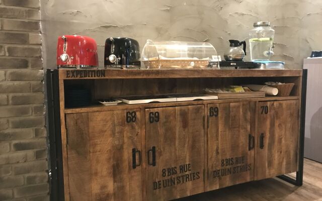 Talmud Business Hotel - Wu Quan