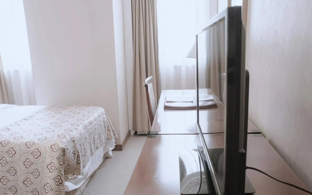 Shanghai Charms Hotel