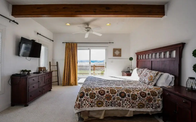 This Is Us 6 Bedroom House