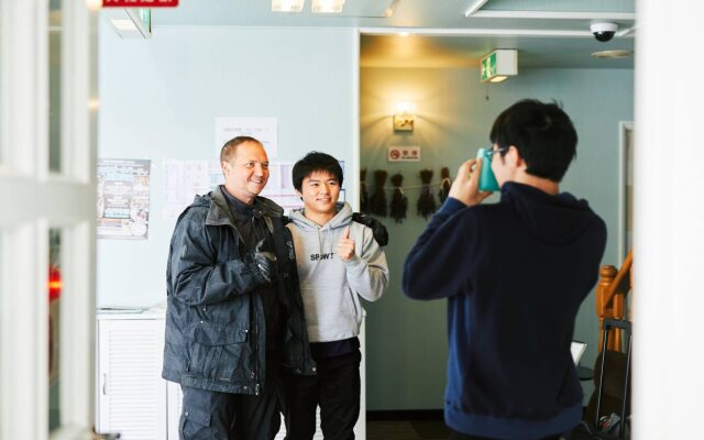 petit-hotel #MELON Furano