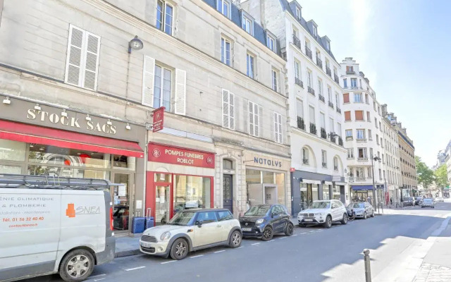Saint Dominique Paris 7 - Best Place - Bail Mobilite