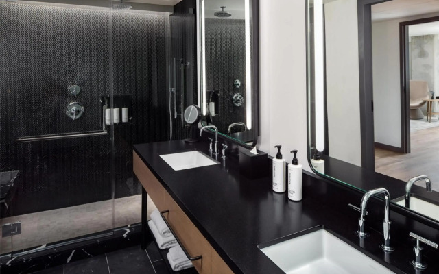 Canopy By Hilton Nashville Downtown The Gulch