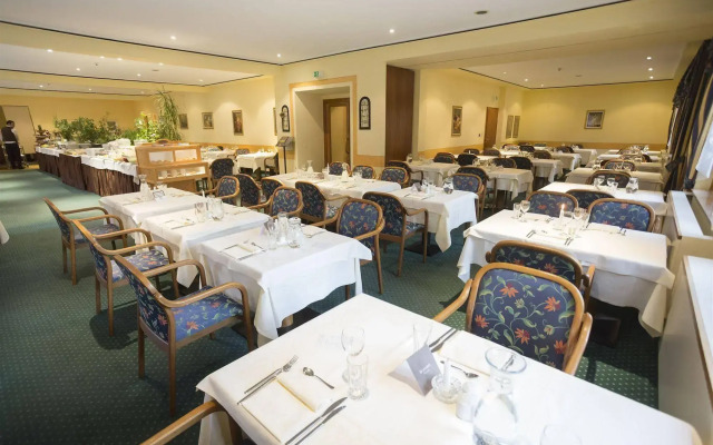 Alpenhotel Weitlanbrunn