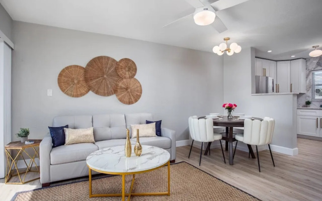 Jamaica Royale Beach Get Away