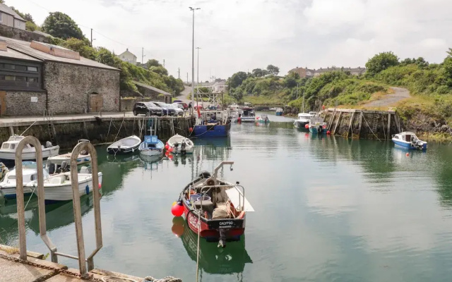 Y Bwthyn