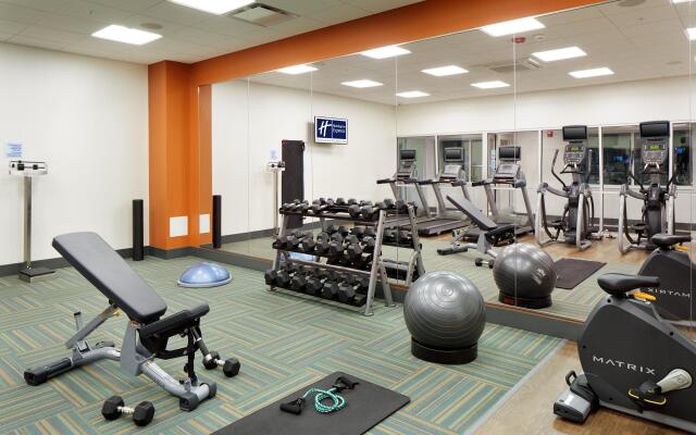 Holiday Inn Express & Suites-Cincinnati North - Liberty Way, an IHG Hotel