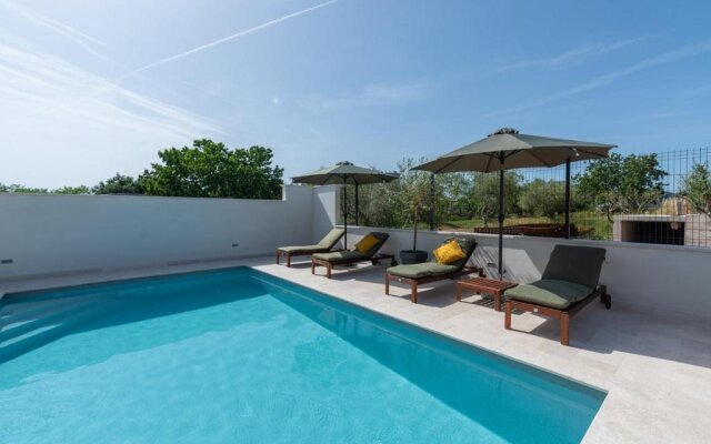 Villa Nia with Private Pool