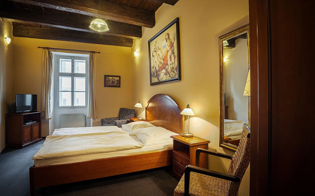 Hotel & Residence U Tri Bubnu