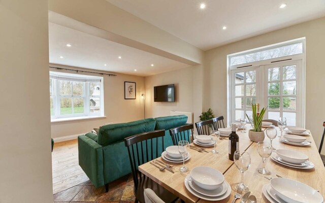 Host Stay The Old Rectory