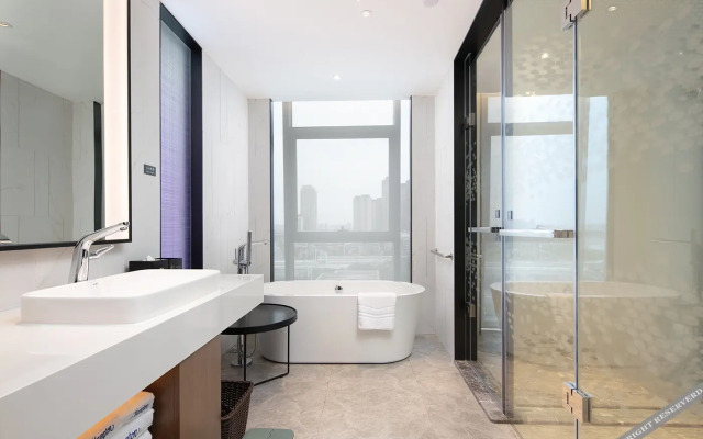 Hampton by Hilton Wuhan Qiaokou Gutian
