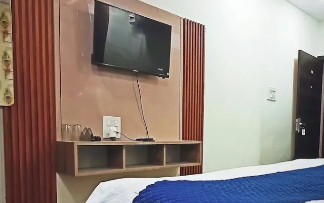 Hotel Padma Residency