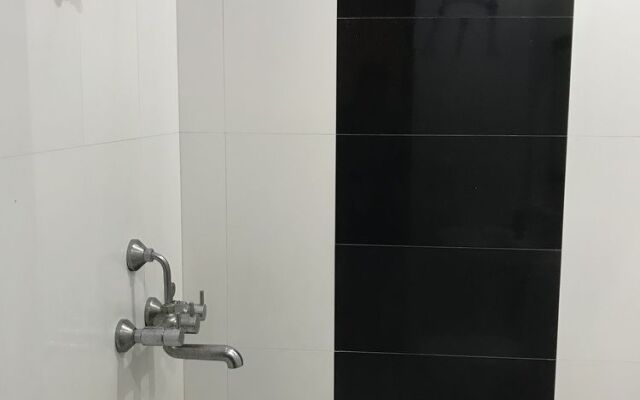 Hotel Nand Kartar Orchid Suites