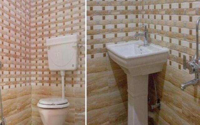 OYO 70142 Astar Hotel Inn