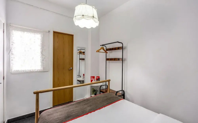 OYO Ruzafa Guesthouse