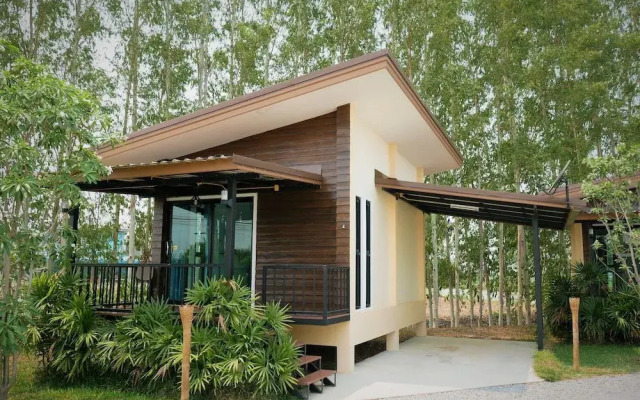 Chomyieam Fishingpark Resort