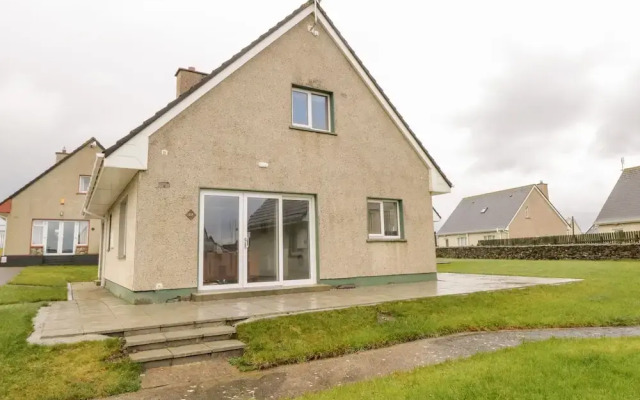 38 Carrowhubbock Holiday Village