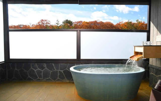 Karuizawa Club Hotel Karuizawa 1130 / Hewitt Resort