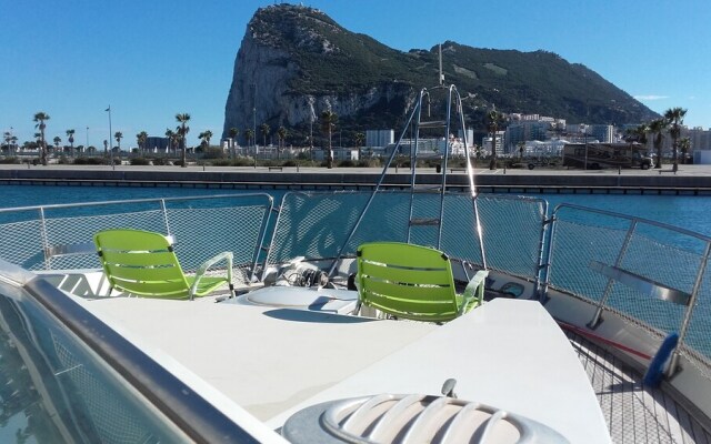 60ft Motor Yacht in Ocean Village Gibraltar