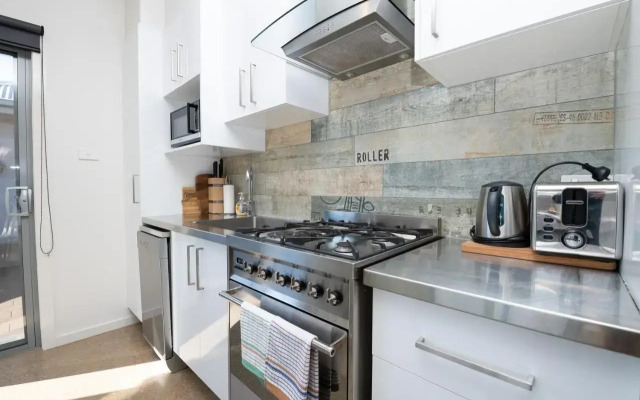 The Endsleigh -1 Bedroom Villa, Free Wifi, Near CBD