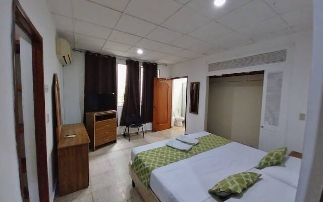 Suites & Apartments San Benito Zona Rosa