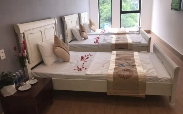 Romance Hotel