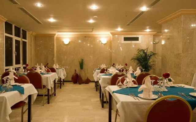 Hanin of Al Firdous Hotel