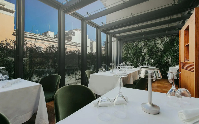 Bacã Suites Restaurant & Bar