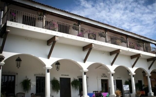 Hotel Las Puertas