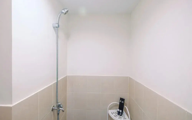 Comfy and Tidy 1BR at Podomoro Golf View Apartment