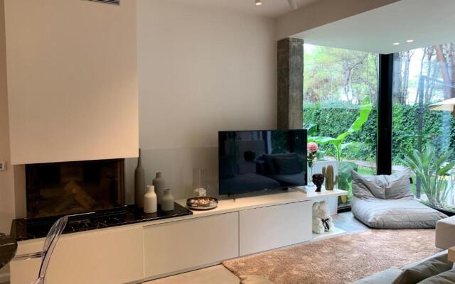 Deluxe Garden Apartment at Marea Resort