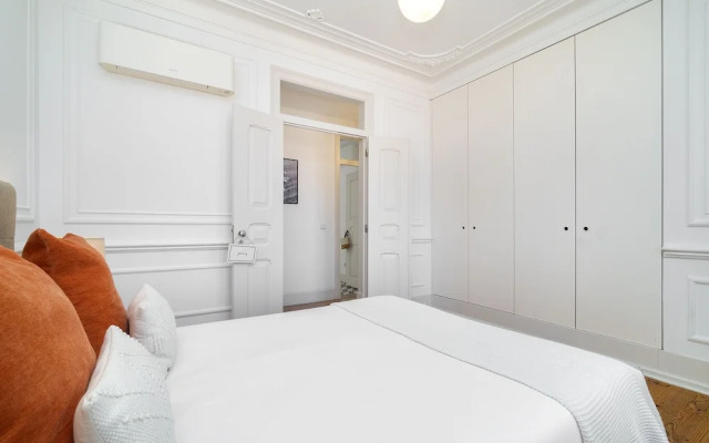 Classic Beauty & Modern Retreat In Príncipe Real