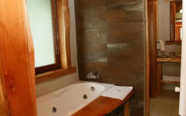 Rocanegra Mountain Lodge