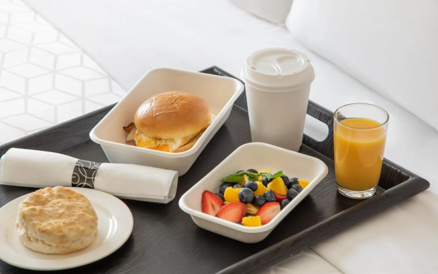 Holiday Inn Hasbrouck Heights-Meadowlands by IHG