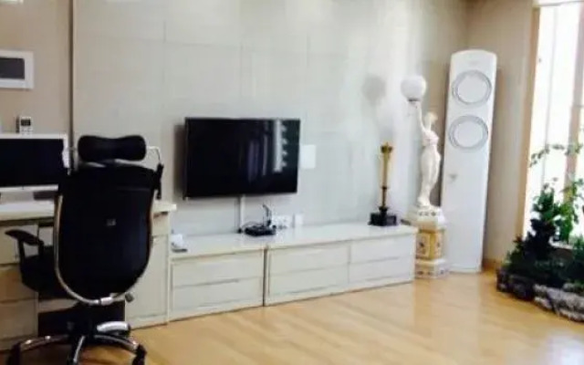 Jin's House