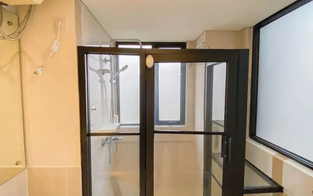 Spacious and Comfy Designed 2BR at Meikarta Apartment