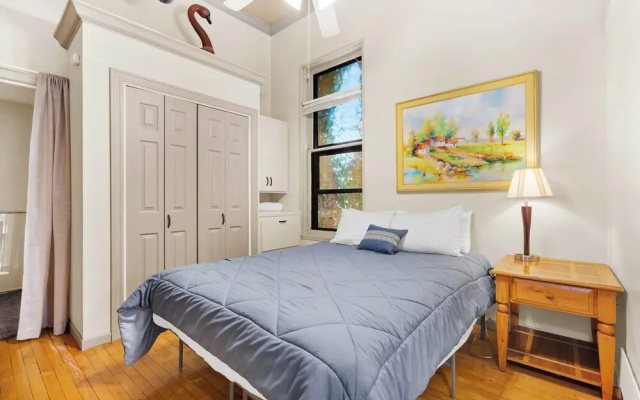 Charming Saugatuck Condo w/ Private Deck + Grill!