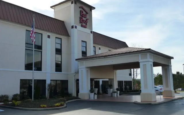 Red Roof Inn Valley