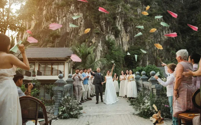 Athena Premier Resort Ninh Bình