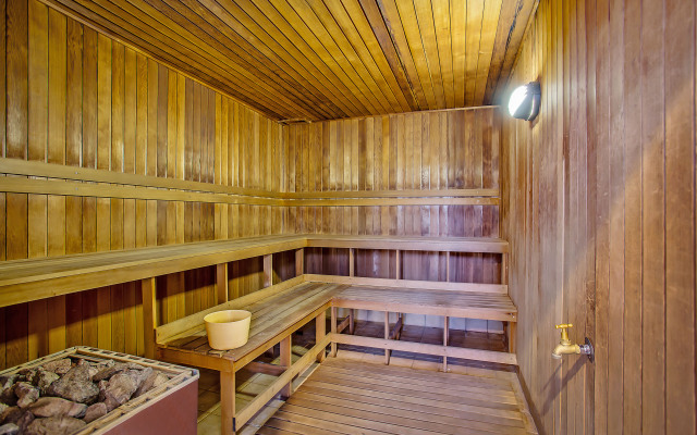 Mantra Legends Hotel