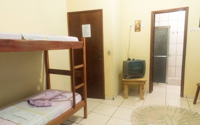 Catarino's Guest House Hospedaria - Hostel